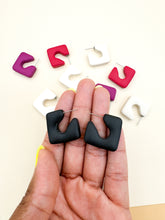 Load image into Gallery viewer, Black Chunky Hoop Earrings