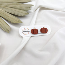 Load image into Gallery viewer, Pumpkin Statement Stud