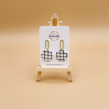 Load image into Gallery viewer, Handmade Polymer Clay Earring_Eleanor Jade Handmade
